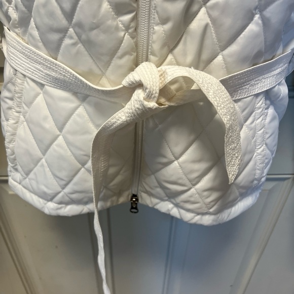 Nike Women's Quilted White Fur Lined Jacket Size L - Picture 3 of 15